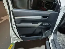 2021  Toyota Hilux - Image 19