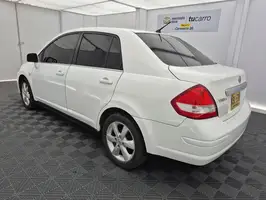 2011  Nissan Tiida - Image 14