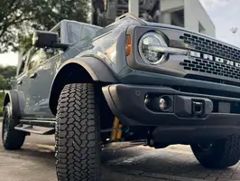 2025  Ford Bronco - Image 25