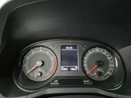 2022  Volkswagen Voyage - Image 37