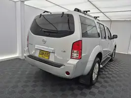 2007  Nissan Pathfinder - Image 17