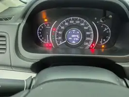 2014  Honda Cr - Image 24