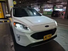 2020  Ford Escape - Image 8