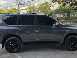 2020  Toyota Prado - Image 12