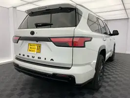 2024  Toyota Sequoia - Image 15
