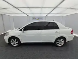 2011  Nissan Tiida - Image 10
