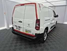 2020  Peugeot Unknown - Image 16