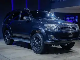 2012  Toyota Fortuner - Image 9
