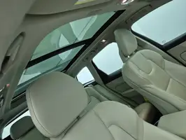 2018  Volvo Unknown - Image 18