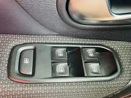 2023  Renault Logan - Image 28