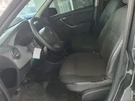 2014  Renault Logan - Image 11