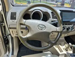 2009  Toyota Fortuner - Image 22