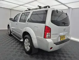 2007  Nissan Pathfinder - Image 13