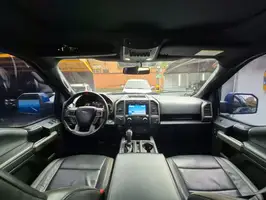 2018  Ford F - Image 19