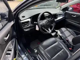 2021  Kia Rio - Image 16