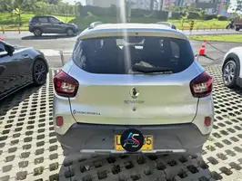 2023  Renault Kwid - Image 11