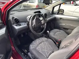 2015  Chevrolet Spark - Image 24