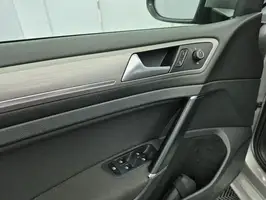 2017  Volkswagen Golf - Image 20