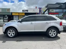 2013  Ford Edge - Image 11