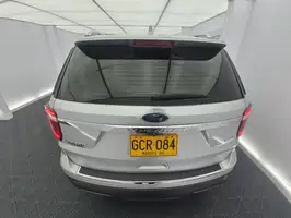 2019  Ford Explorer - Image 15