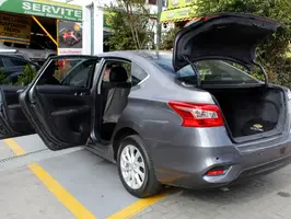 2018  Nissan Sentra - Image 15