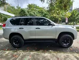 2013  Toyota Land - Image 15