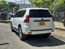 2020  Toyota Prado - Image 33
