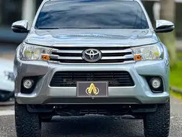 2018  Toyota Hilux - Image 8