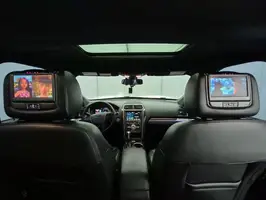 2018  Ford Explorer - Image 25