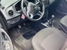 2023  Renault Logan - Image 27