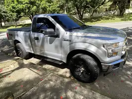 2017  Ford F - Image 16