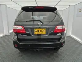 2011  Toyota Fortuner - Image 34