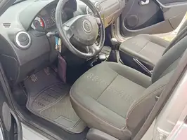 2011  Renault Sandero - Image 17