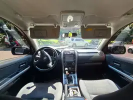 2014  Suzuki Grand - Image 19