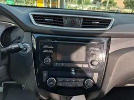 2017  Nissan X - Image 25