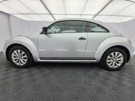 2016  Volkswagen Beetle - Image 9