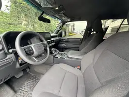 2025  Toyota Prado - Image 17