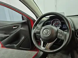 2017  Mazda 2 - Image 37