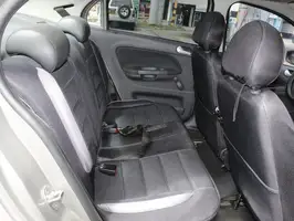 2016  Volkswagen Voyage - Image 23