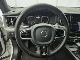 2019  Volvo Unknown - Image 25