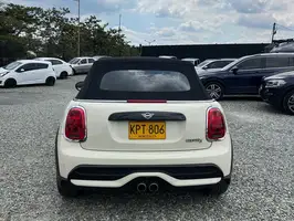 2022  Mini Cooper Unknown - Image 17