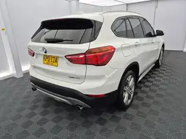2019  Bmw X1 - Image 37