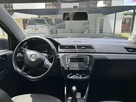 2021  Volkswagen Voyage - Image 14