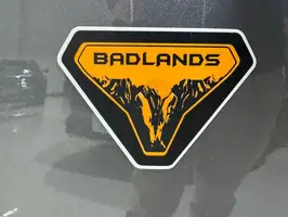 2025  Ford Bronco - Image 11