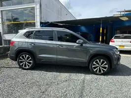 2022  Volkswagen Taos - Image 13