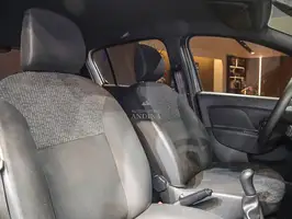 2022  Renault Sandero - Image 17