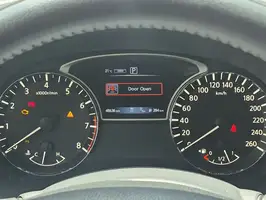 2017  Nissan Pathfinder - Image 41