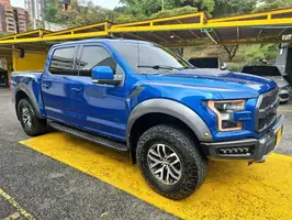2018  Ford F - Image 17