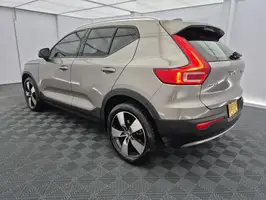 2021  Volvo Unknown - Image 12