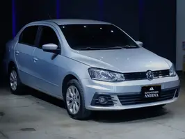 2019  Volkswagen Voyage - Image 10